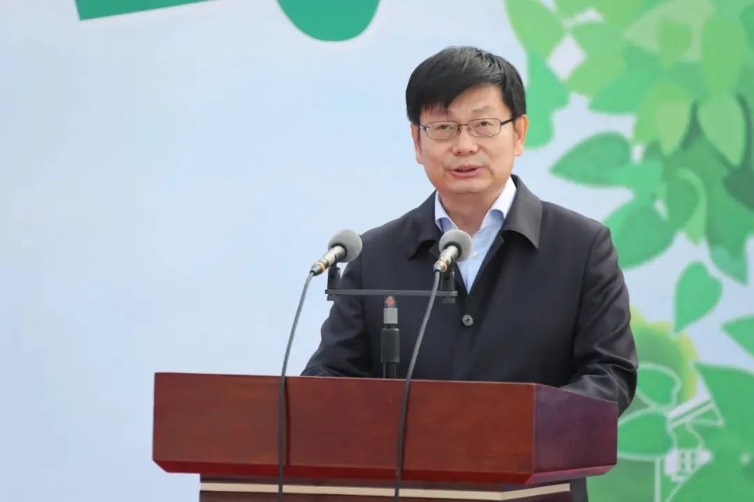 国内一次投用数量最多！燕山石化投用37辆氢燃料电池叉车