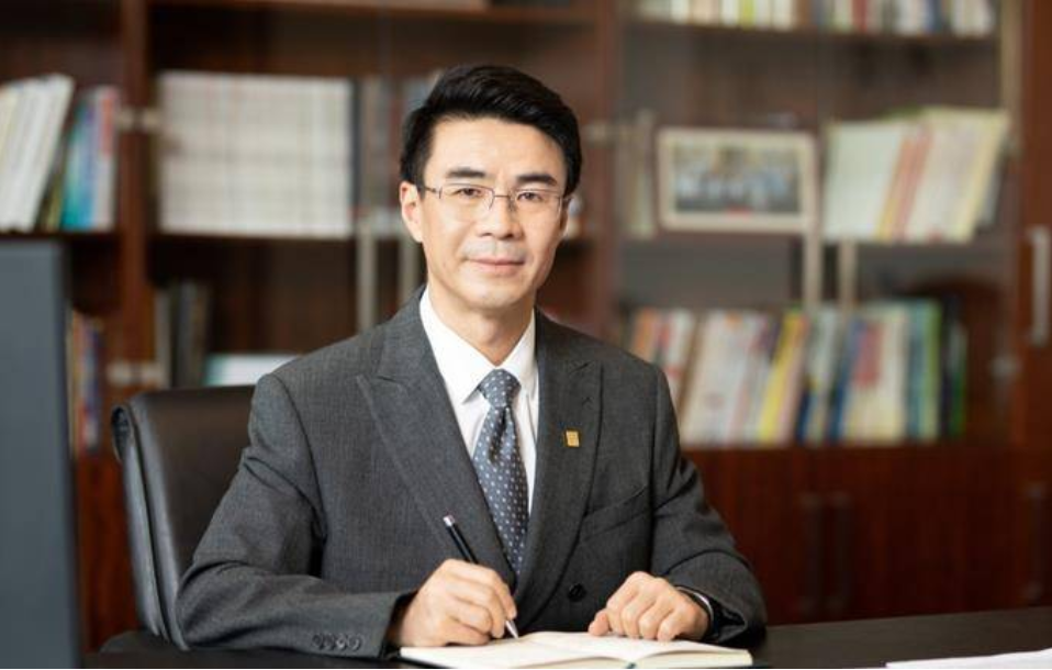 申能董事长黄迪南：氢能源的开发要突破“制、储、运、加、用”关键环节 